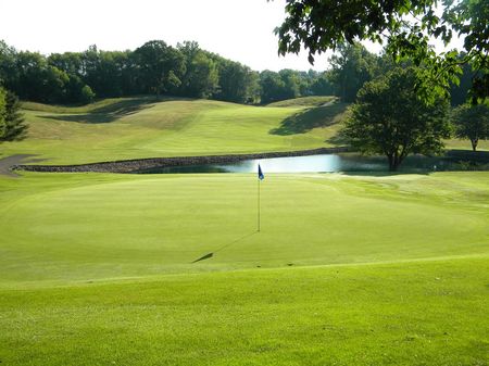 Deux associations environnementales contre le projet hôtelier au Golf de Saint-Gatien-de-bois…