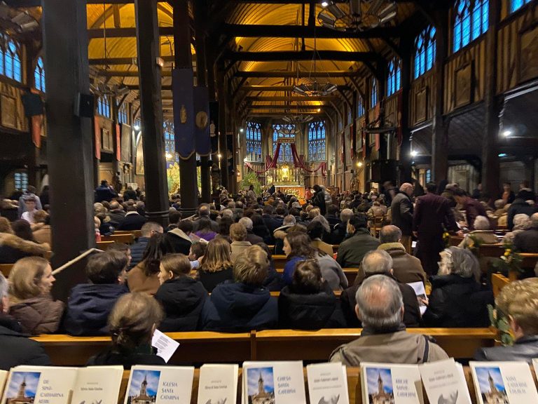 On a refusé du monde à « Sainte-Catherine » pour la messe de la nativité…