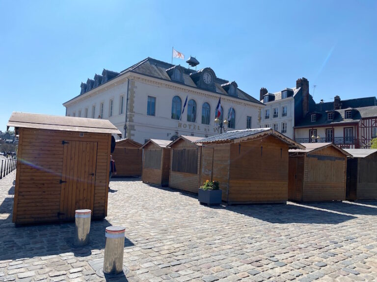 Le marché de Printemps à Honfleur, raccourci d’une semaine…