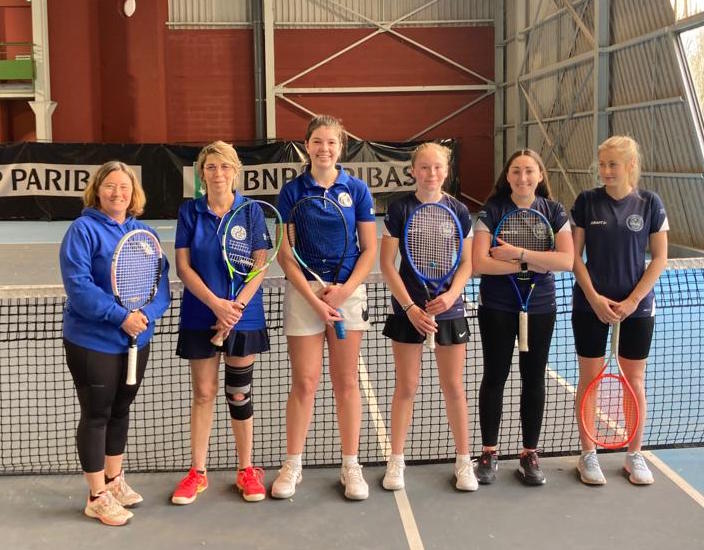 Honneur aux équipes féminines du Club de Tennis Honfleur.