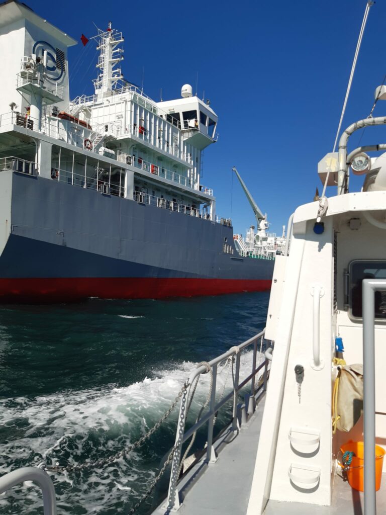 La SNSM Honfleur intervient en rade du Havre