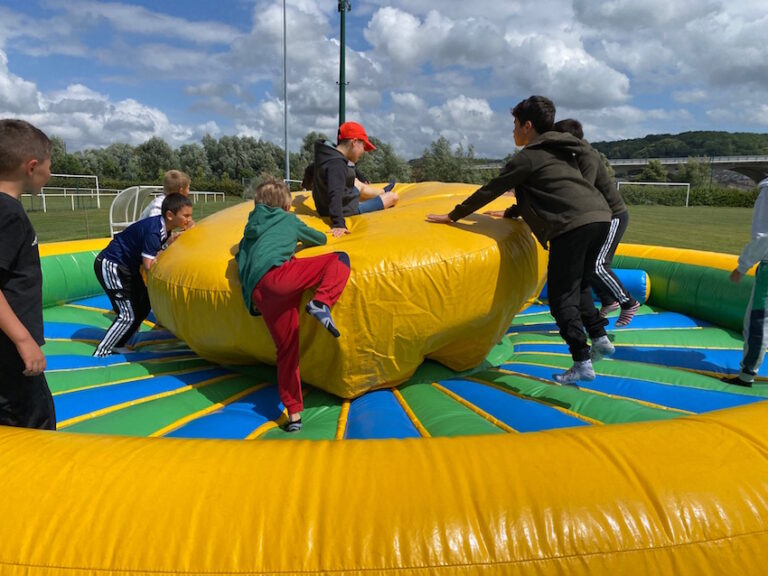 Le succès était au rendez-vous pour la 1ere fête du jeu à La Rivière Saint-Sauveur…