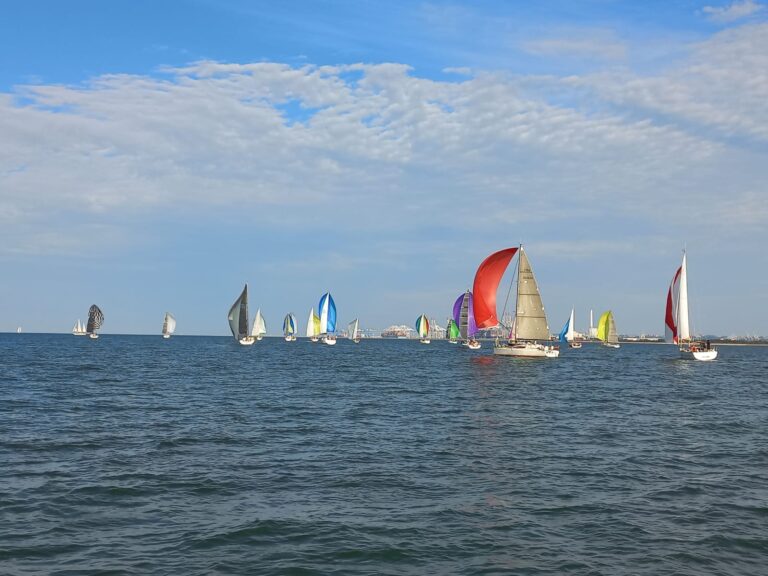 Toutes voiles dehors pour la Régate du Grand Rassemblement