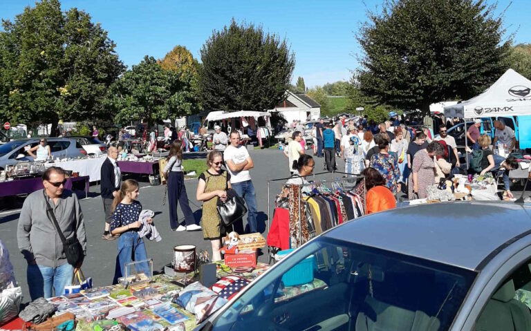 Joli succès pour la foire à tout du Stade Saint-Sauveurais