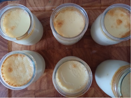 Le dessert des « Œufs au lait » de Danielle…