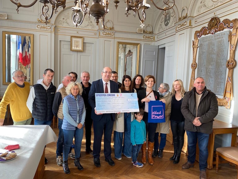 Honfleur : L’opération «  Octobre Rose » récolte 4 312 euros pour la lutte contre le cancer
