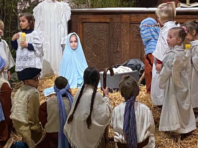 Honfleur : beaucoup de monde pour assister à la messe de la Nativité