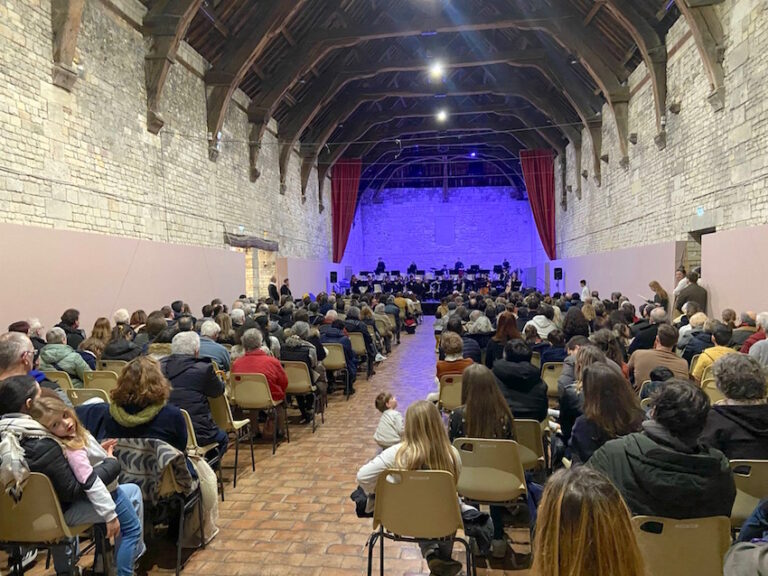 Honfleur : salle comble pour le concert « Orchestre Géant »