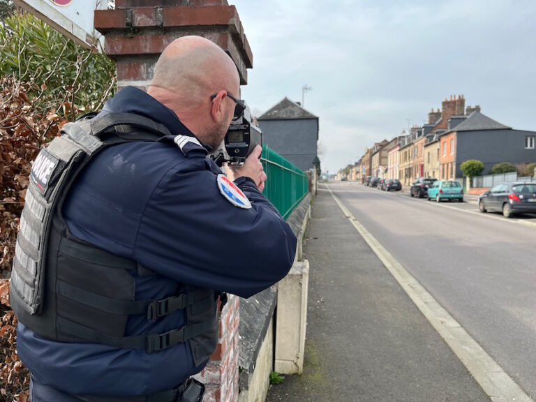 La rivière Saint-Sauveur : contrôle de vitesse à l’entrée du centre ville