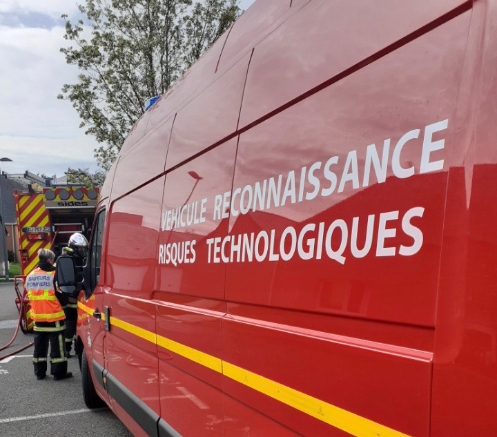 Équemauville : deux personnes hospitalisées après avoir inhalé du chlore.