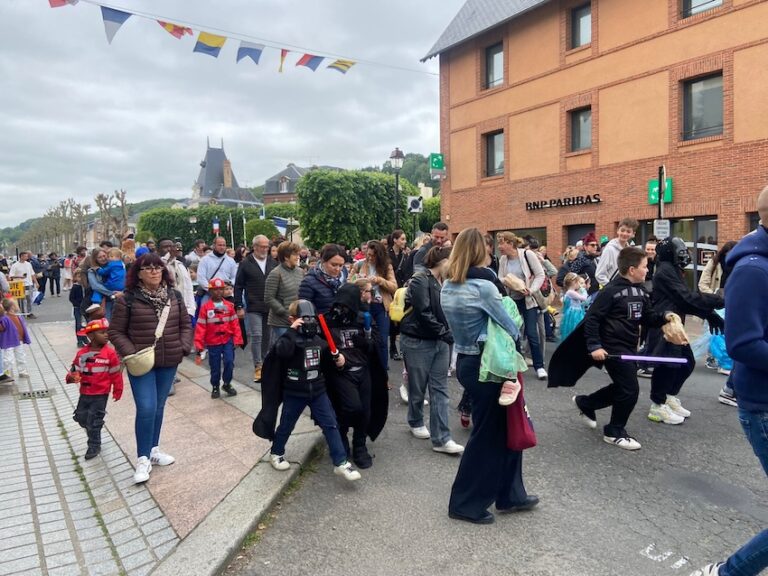 Honfleur : Le carnaval des écoles en images