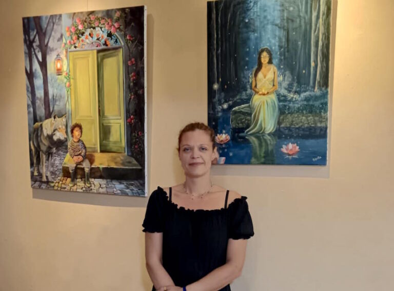 Honfleur : L’artiste peintre « Benka » expose à la mairie…