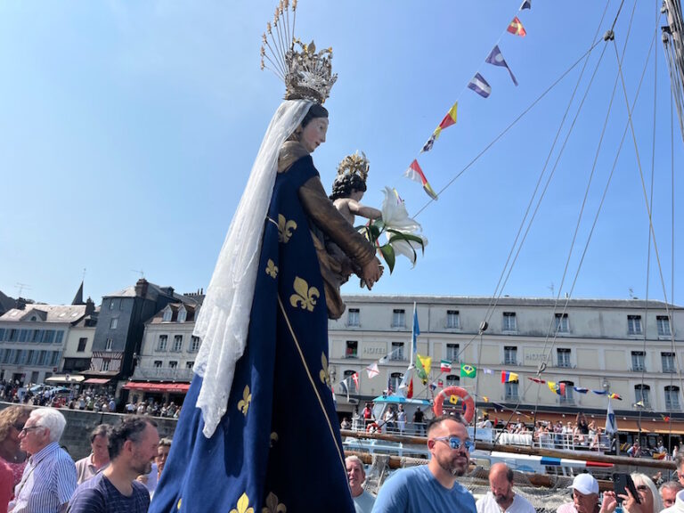 Honfleur : Pas de bateau pour célébrer l’Assomption de la Vierge Marie.
