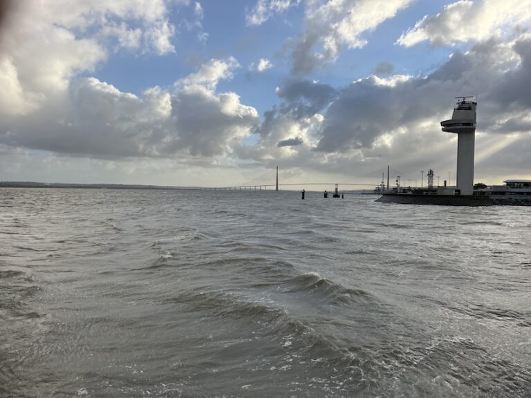 Honfleur : un drame évité de justesse au large de Honfleur…