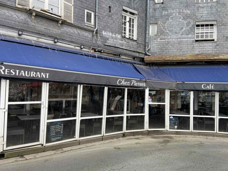 Honfleur : Nouvel arrêté de mise en péril Quai Sainte-Catherine et rue du Dauphin.