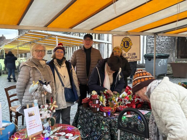 Honfleur : 500 jacinthes vendues par le Lions Club au profit de « Enfants Cancers Santé »