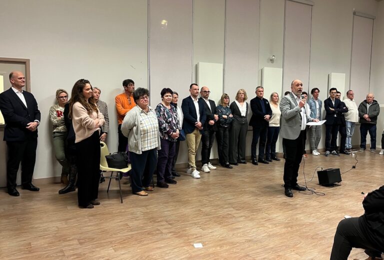 Élections municipales : Le candidat à la mairie de Honfleur, Nicolas Pubreuil, présente sa liste.