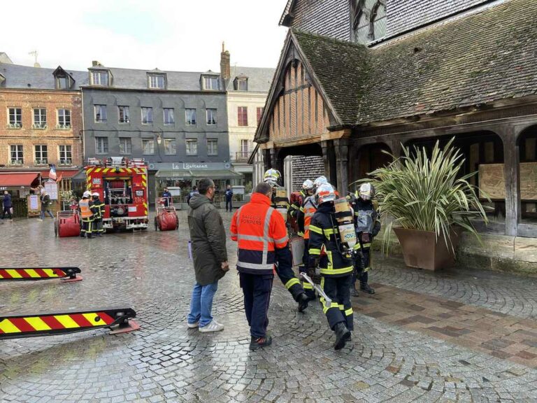 Honfleur : Exercice incendie dans l&rsquo;église Sainte-Catherine…