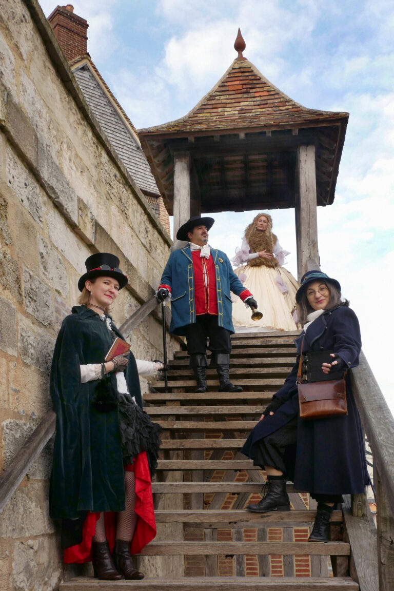 LES MARCHES DU TEMPS, visite théâtralisée de la Lieutenance.