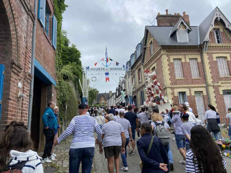 Honfleur : La Société des Marins ouvre son magazine aux annonceurs…