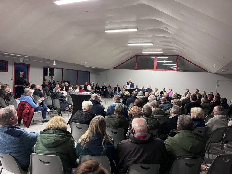Élections municipales : Réunion publique du candidat Didier Depirou à La Rivière-Saint-Sauveur…
