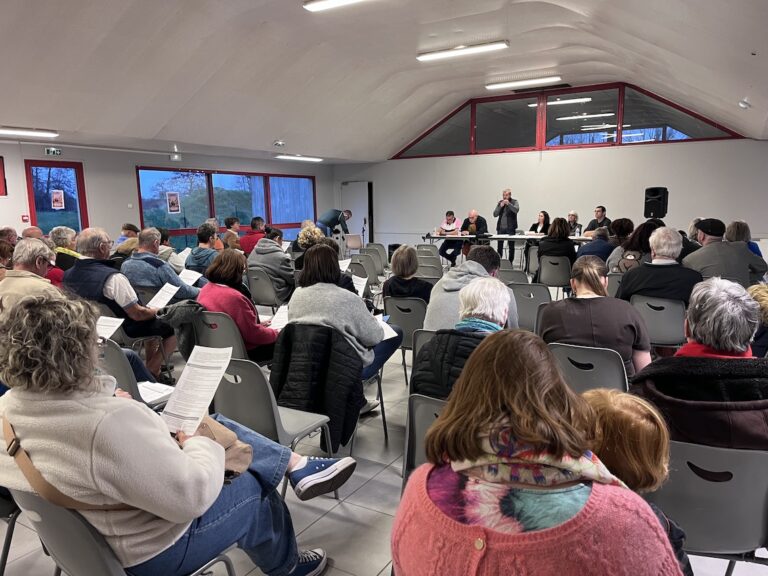 Élections municipales : Réunion publique de Christophe Hemery pour la liste « Bien vivre à La Rivière Saint-Sauveur »