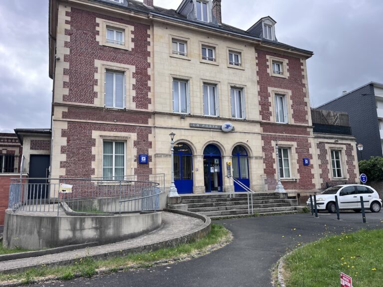 Honfleur : La Poste devrait délocaliser son centre de tri à Pont-l&rsquo;Évêque…