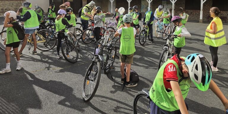 Equemauville : Plus de 160 écoliers à vélo pour une journée réussie !
