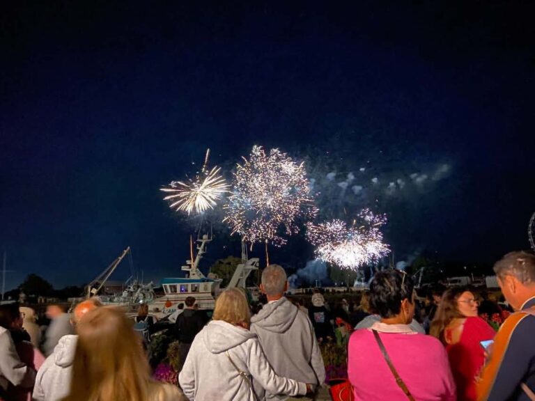 Honfleur : Des étoiles plein les yeux pour la dixième édition de « La Nuit des Artistes »…