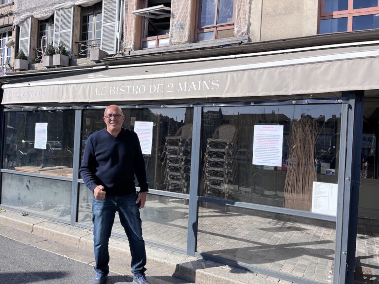 Honfleur : Réouverture du « Bistro de 2 mains » sur le quai Sainte-Catherine.