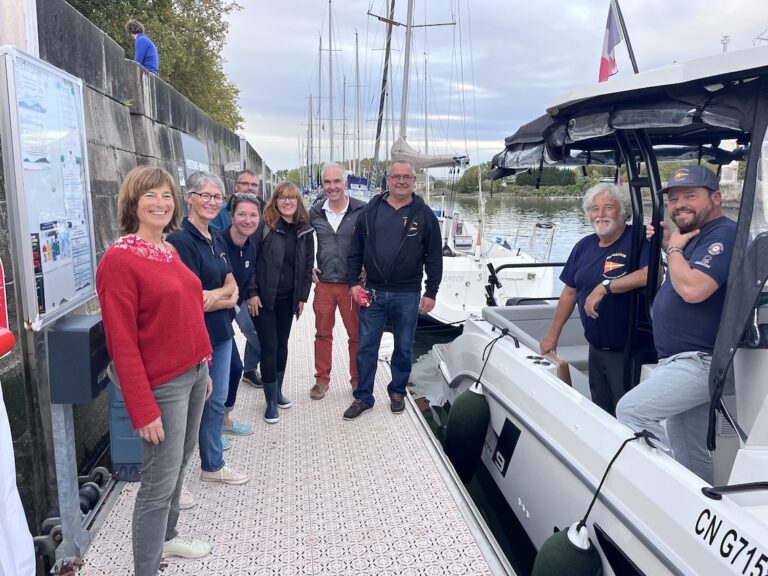Honfleur : Le Cercle nautique honfleurais remporte le trophée « Défi des deux rives ».