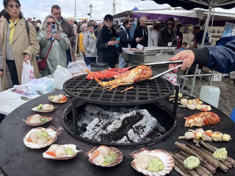 À Honfleur, la fête de la coquille et de la pêche a fait le plein…