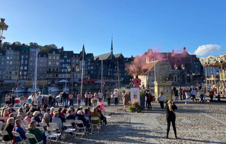 Octobre Rose : Honfleur se mobilise et voit la vie en rose